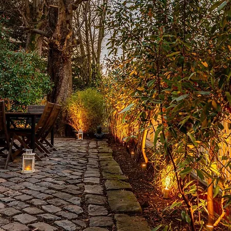 Modern Grand Paris, Tv Salon, Sharing Garden, Des Ammonites 아파트 *